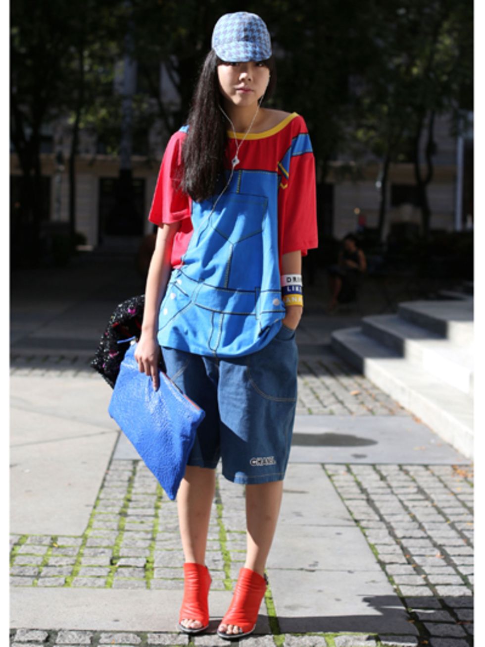 Clothing, Blue, Shoulder, Bag, Textile, Cap, Style, Street fashion, Fashion accessory, Luggage and bags, 