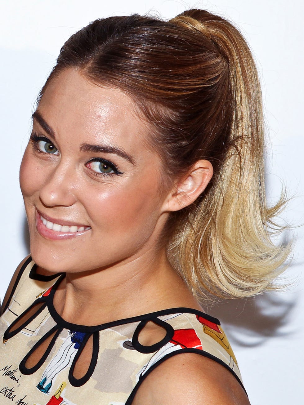 De 14 mooiste kapsels van Lauren Conrad op een rij, حجم الصورة 980x1306
