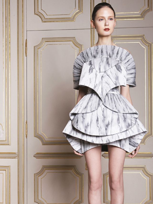 Parijs-Haute-Couture-Week-s-s-2014-V-R-JPG-MMM-meer