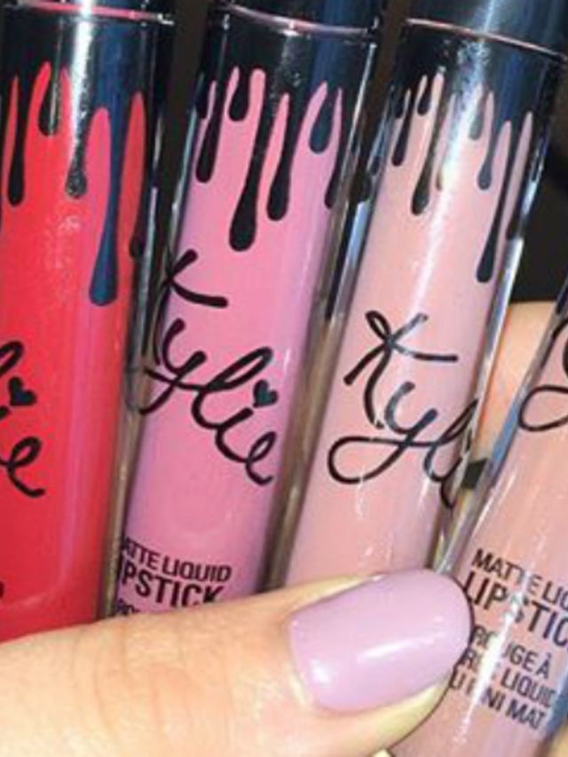 Kylie-Jenner-heeft-haar-nieuwe-Lip-Kit-kleur-dus-een-hele-lieve-naam-gegeven