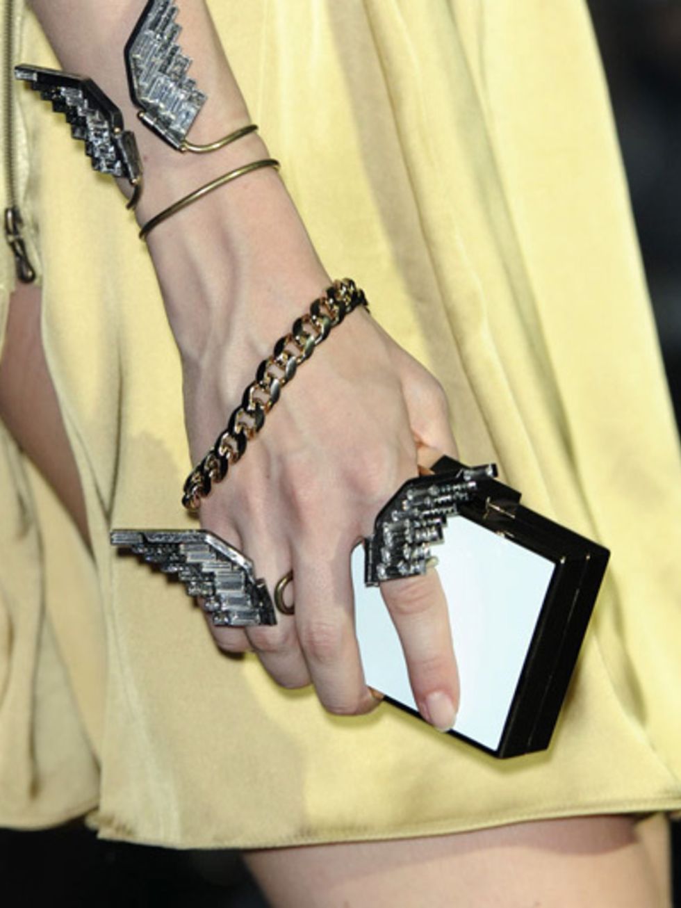 Finger, Wrist, Joint, Style, Fashion accessory, Nail, Pattern, Fashion, Body jewelry, Bracelet, 