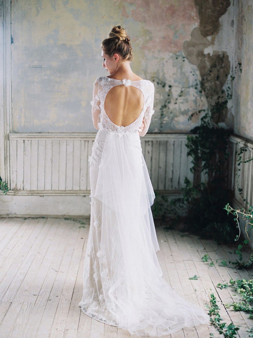 Clothing, Dress, Shoulder, Bridal clothing, Textile, Photograph, Gown, Bride, Wedding dress, Bridal accessory, 