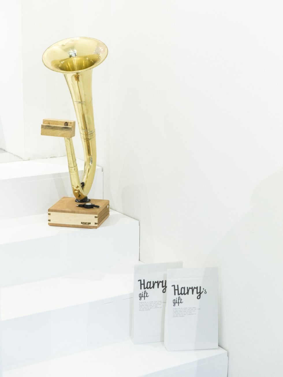 Trophy, Brass, Material property, Natural material, Award, Still life photography, Bronze, 