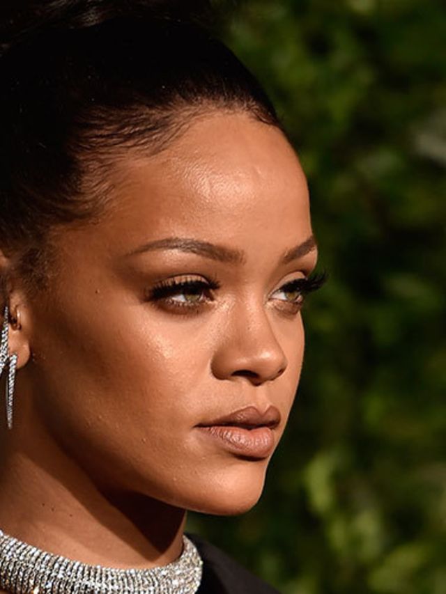 Ja!-Rihanna-lekt-een-deel-van-haar-nieuwe-single-op-Instagram