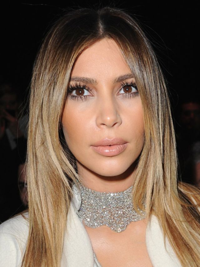 Nude-lipstick-is-de-must-have-van-nu-dankzij-Kim-Kardashian