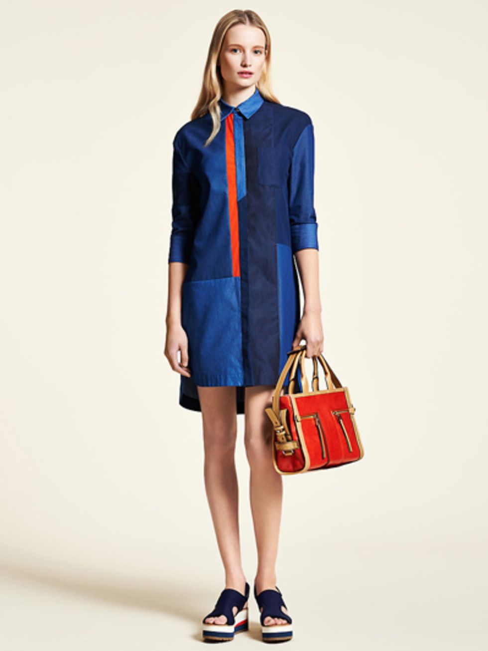Clothing, Blue, Sleeve, Collar, Shoulder, Bag, Textile, Joint, Red, Outerwear, 