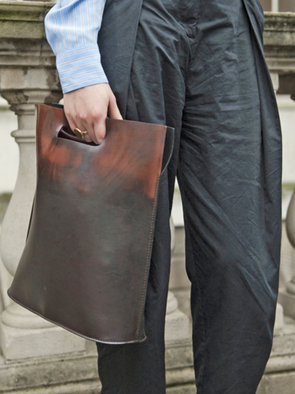 Brown, Textile, Pocket, Bag, Leather, Tan, Suit trousers, Shoulder bag, 