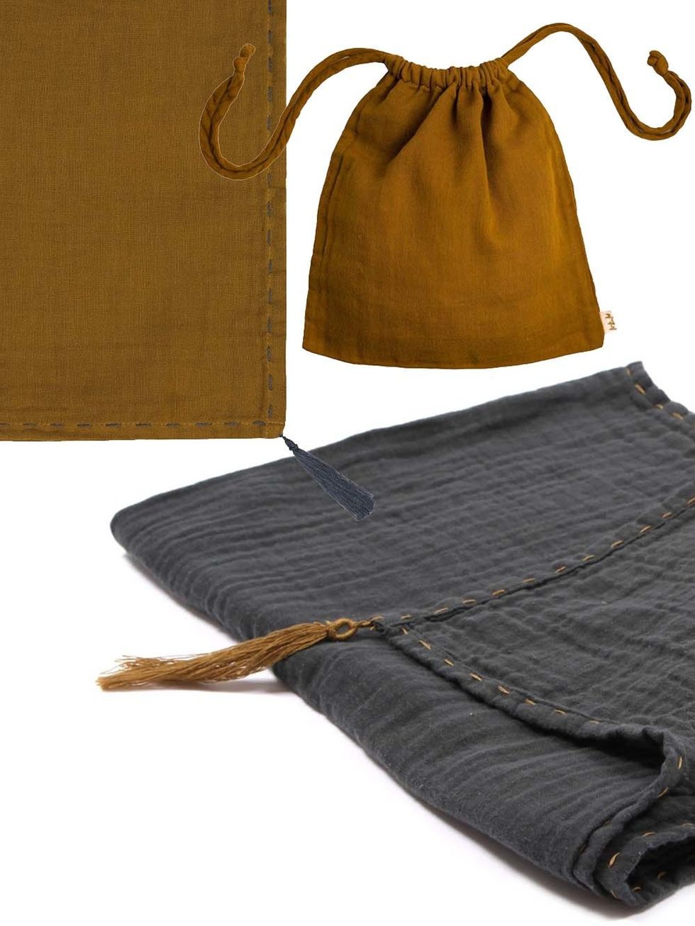 Brown, Textile, Bag, Tan, Beige, Leather, Shoulder bag, Clothes hanger, Fashion design, Thread, 