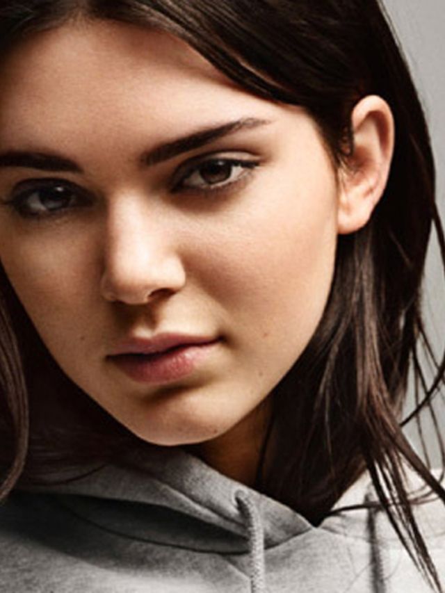 Foto-s-Kendall-Jenner-komt-in-actie-voor-Calvin-Klein