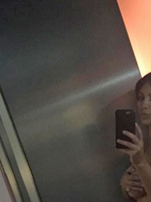 Zwangere-Kim-Kardashian-postte-zojuist-een-compleet-naakte-selfie