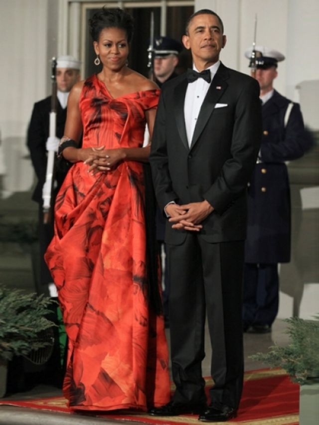 Michelle-Obama-begraaft-strijdbijl