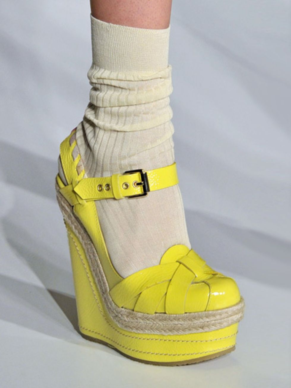 Footwear, Yellow, Fashion, Beige, Sandal, High heels, Fashion design, Foot, Strap, 