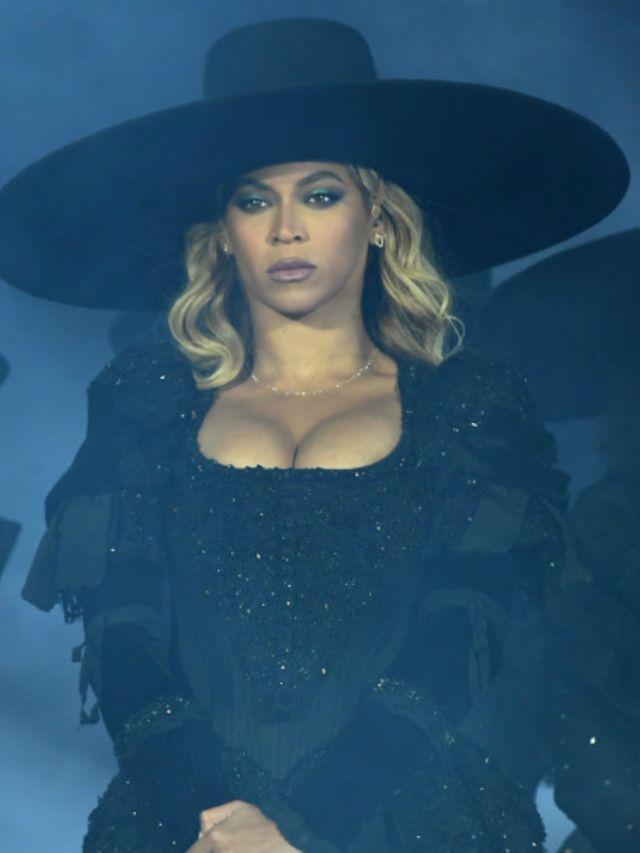 Niemand-wist-ooit-beter-te-dealen-met-een-wardrobe-malfunction-dan-Beyonce