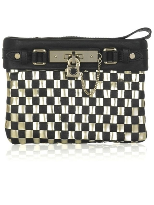 X-mas-must-have-Marc-Jacobs-clutch