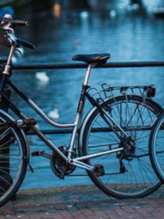 68-gedachtes-die-iedereen-in-Amsterdam-heeft-op-de-fiets