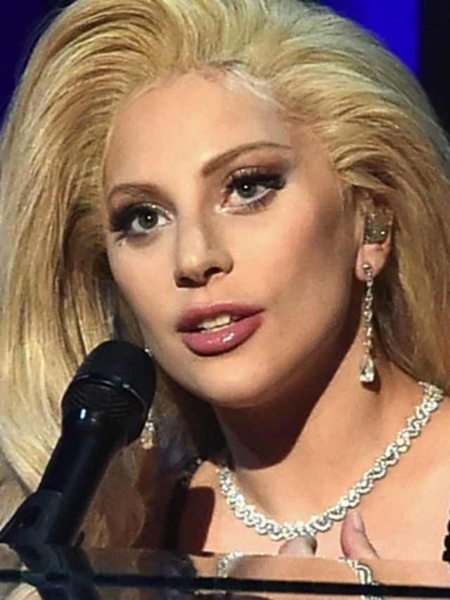 Bevestigd-Lady-Gaga-staat-straks-met-Beyonce-en-Coldplay-!-op-een-podium