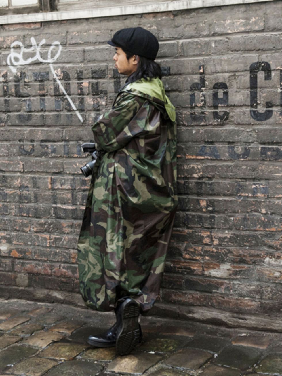 Soldier, Cap, Camouflage, Military camouflage, Military uniform, Military person, Brick, Beret, Street fashion, Headgear, 