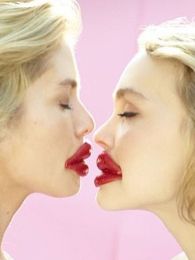 Lily-Rose-Depp-is-niet-hetero-maar-ook-niet-gay