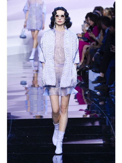 Giorgio Armani is heel stellig: lila is de kleur Couture s/s