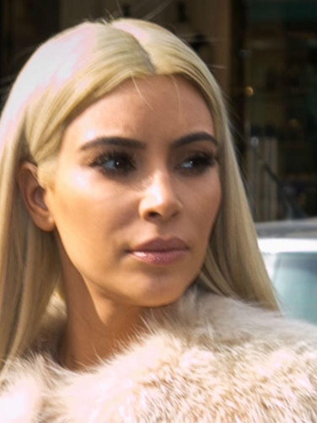 De-reden-waarom-Kim-Kardashian-haar-haren-blond-verfde-zal-je-verbazen