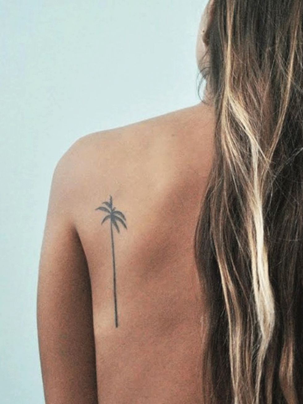 Skin, Shoulder, Joint, Leaf, Back, Beauty, Muscle, Tattoo, Tan, Long hair, 