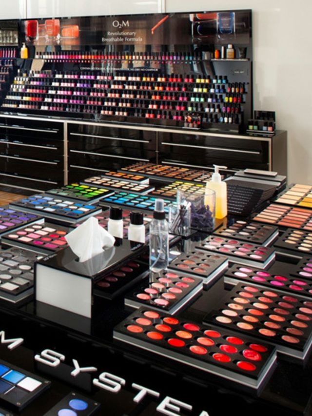 Tip-Inglot-pop-up-store-in-Rotterdam
