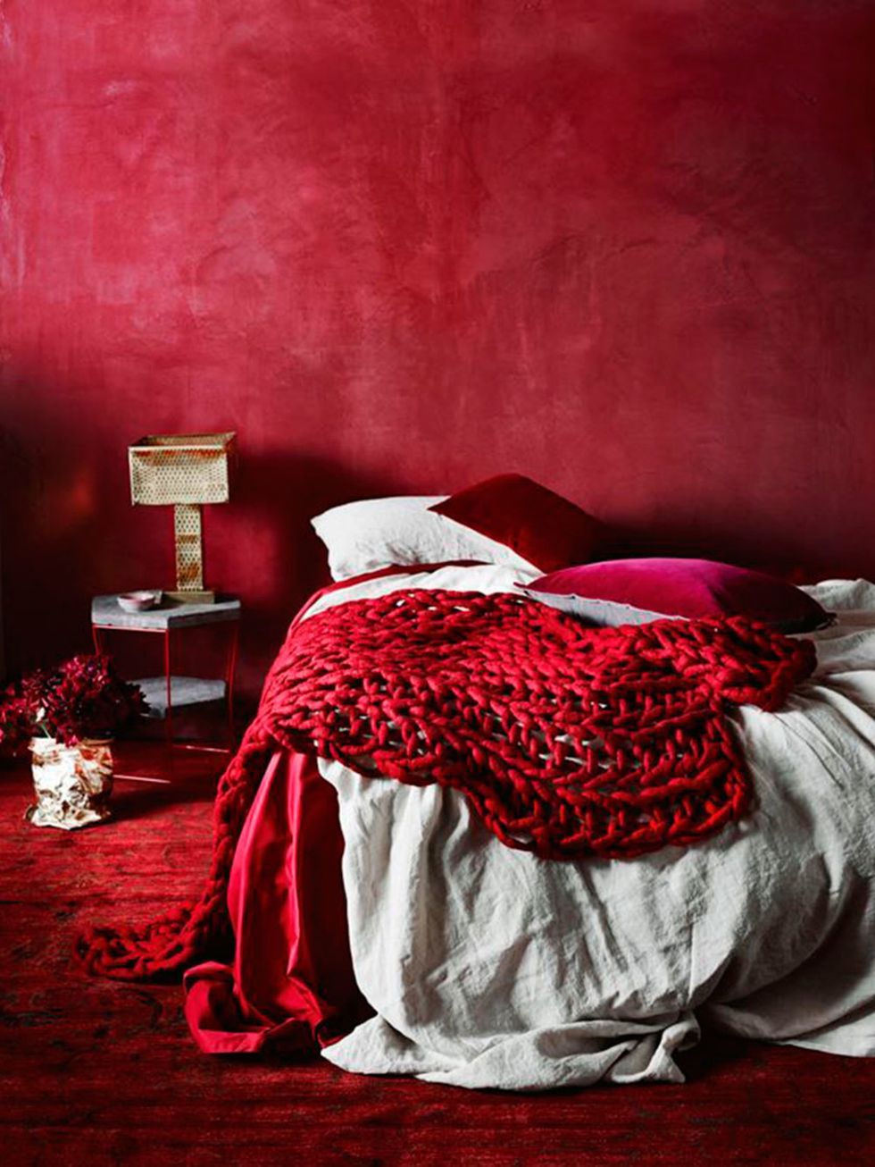 Red, Textile, Room, Interior design, Carmine, Maroon, Magenta, Linens, Lamp, Velvet, 