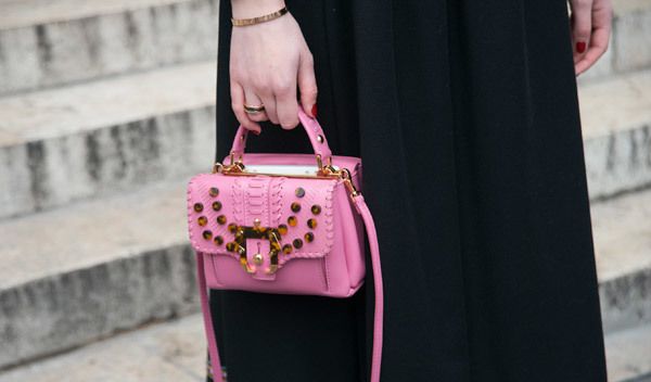 Brown, Bag, Joint, Pink, Style, Luggage and bags, Fashion accessory, Magenta, Shoulder bag, Fashion, 
