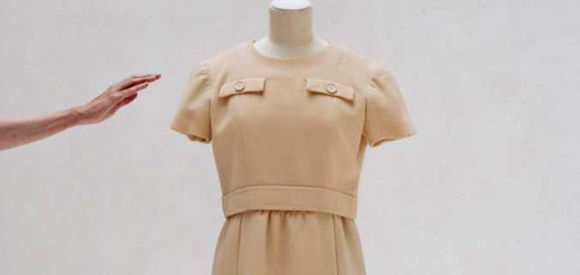 Product, Yellow, Sleeve, Shoulder, Standing, Joint, White, Pattern, Style, Khaki, 
