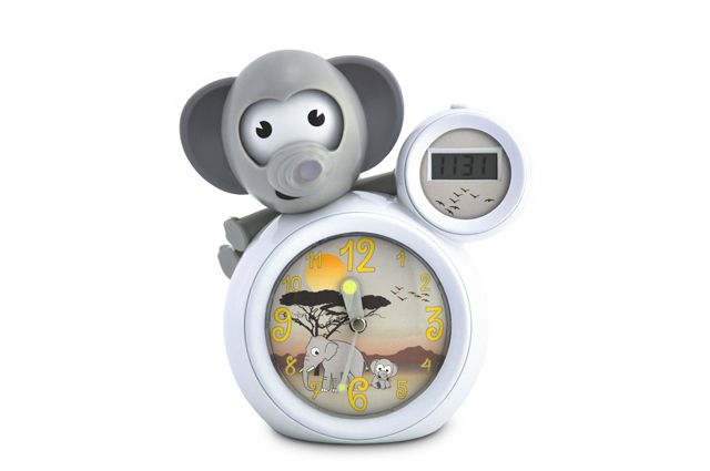 Product, Circle, Watch, Metal, Measuring instrument, Analog watch, Clock, Silver, Stopwatch, Gauge, 