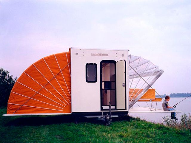 Rural area, Wind, Travel trailer, 