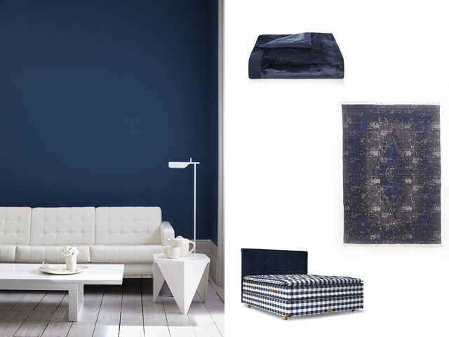 Room, Wall, Couch, Interior design, Furniture, Living room, Rectangle, Black, Grey, Interior design, 