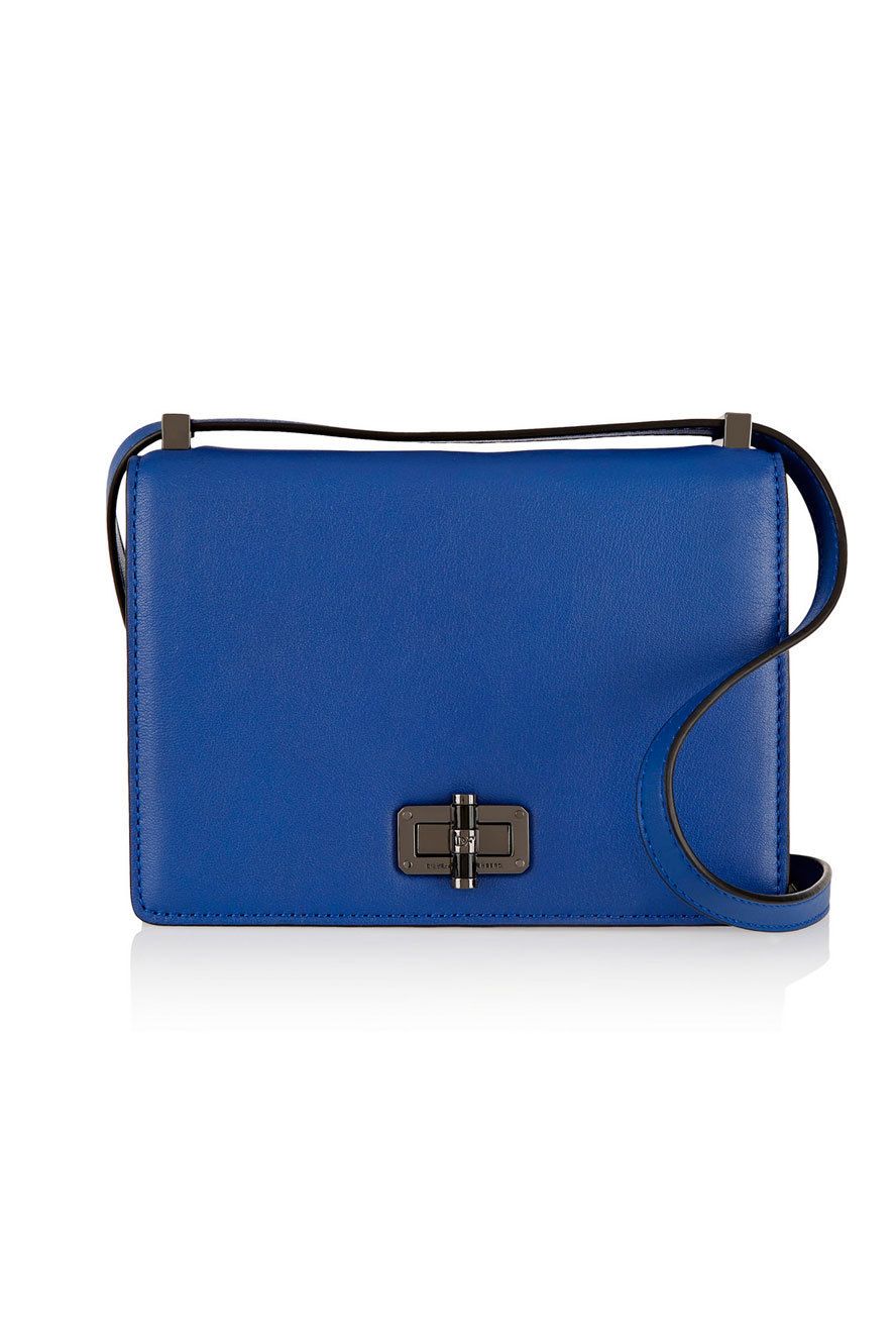 Blue, Textile, Bag, Electric blue, Luggage and bags, Azure, Leather, Shoulder bag, Cobalt blue, Pocket, 