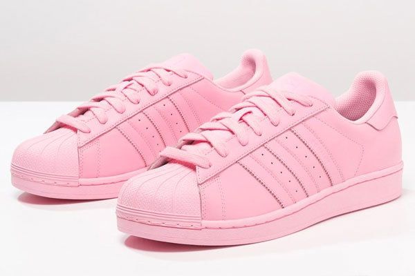 Footwear, Product, Shoe, Photograph, White, Magenta, Pink, Sneakers, Line, Style, 