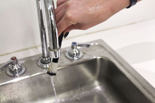 Fluid, Plumbing fixture, Tap, Sink, Kitchen sink, Plumbing, Composite material, Gas, Nail, Machine, 
