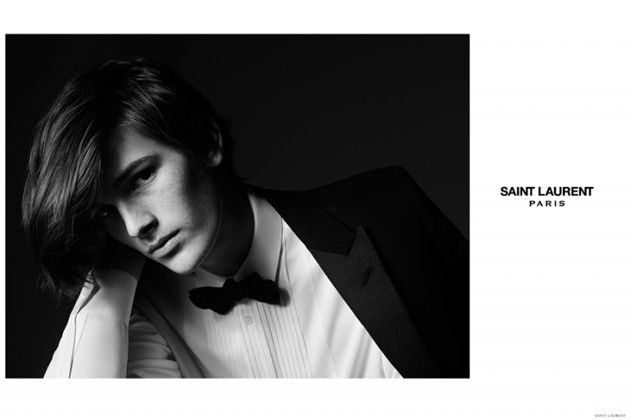 Dress shirt, Hairstyle, Collar, Eyebrow, Formal wear, Style, Monochrome photography, Suit, Black-and-white, Black hair, 