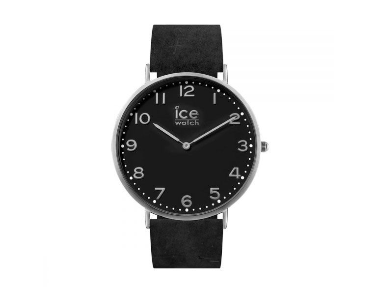 <p>Ice-watch, € 129 - verkrijgbaar via <a href="http://www2.elle.nl/shop/#!/product/19203906/tag/Deze-knappe-klokjes-houden-je-bij-de-tijd" target="_blank">ELLE's shop</a></p>