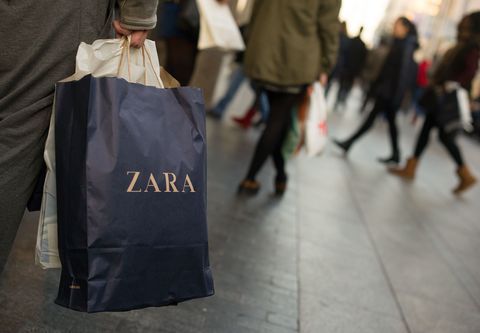 Kust Kunstmatig Hollywood Zara wordt wéér aangeklaagd, maar dit keer om hun prijzen