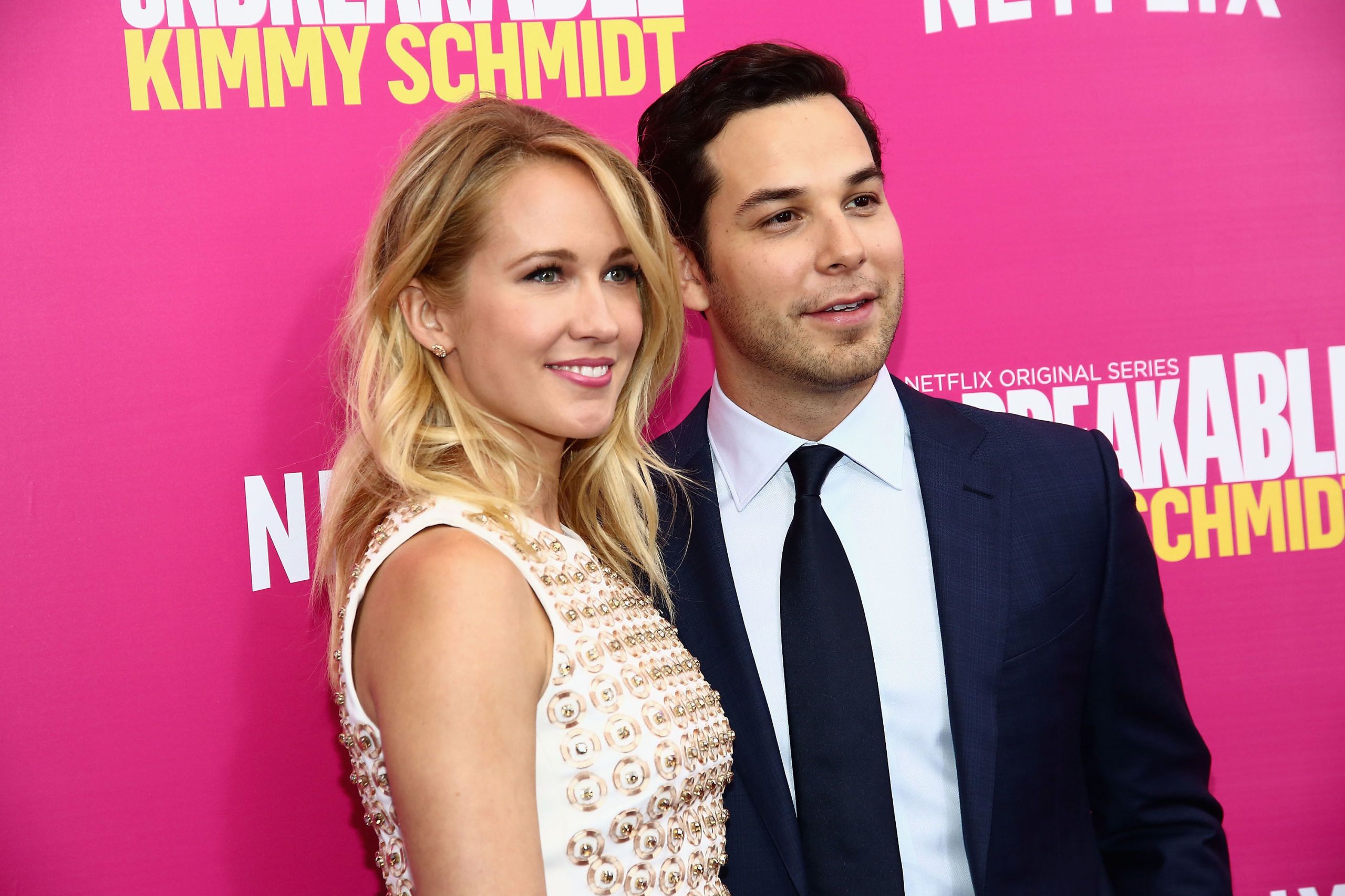 Pitch Perfect-sterren Anna Camp En Skylar Astin Zijn Getrouwd