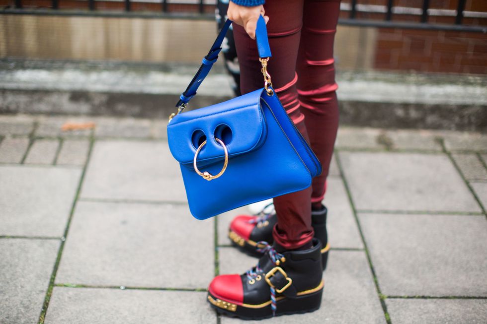 Blue, Bag, Style, Street fashion, Pattern, Fashion accessory, Luggage and bags, Carmine, Fashion, Electric blue, 