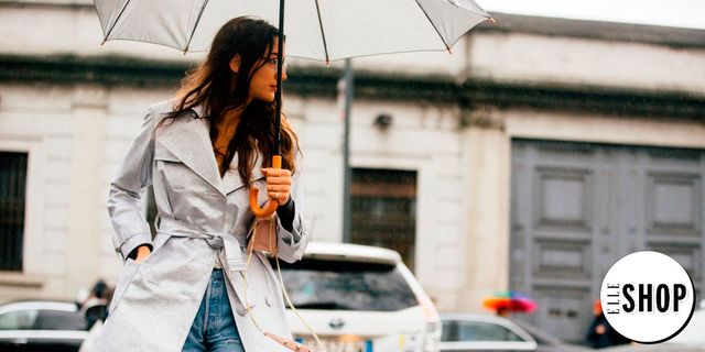 Street fashion, Umbrella, Jacket, Bag, Denim, Long hair, Snapshot, Pocket, Top, Traffic, 