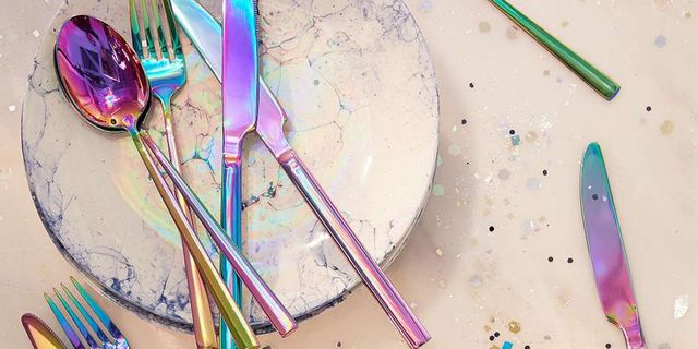 Purple, Kitchen utensil, Colorfulness, Cutlery, Spoon, Violet, Lavender, Paint, Household silver, Painting, 