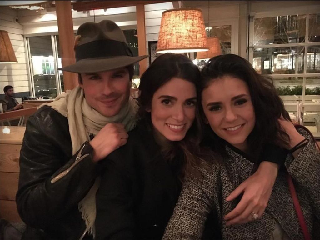 Nikki Reed en Nina Dobrev sturen een krachtige boodschap naar vrouwen