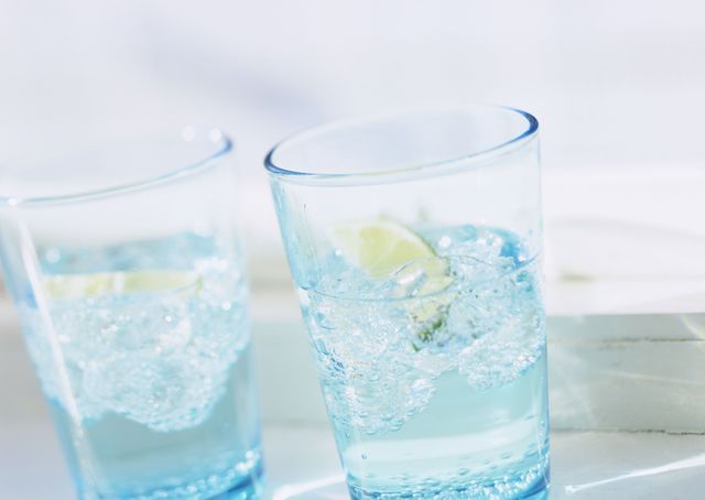 Liquid, Fluid, Blue, Glass, Drinkware, Aqua, Ice, Tableware, Highball glass, Teal, 