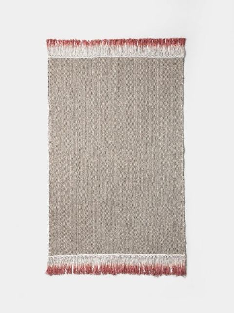 Textile, Rectangle, Pattern, Beige, Home accessories, Door mat, Mat, Square, Rug, Woven fabric, 