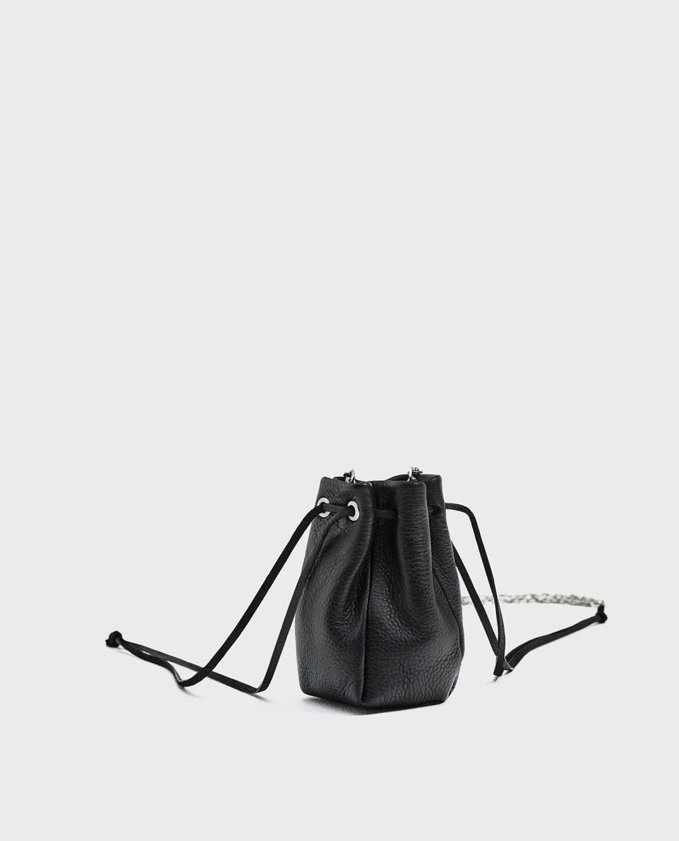 Bag, Black, Handbag, Product, Hobo bag, Leather, Shoulder bag, Fashion accessory, Black-and-white, Satchel, 