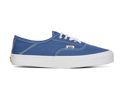 Shoe, Footwear, Sneakers, Blue, White, Skate shoe, Product, Plimsoll shoe, Electric blue, Athletic shoe, 