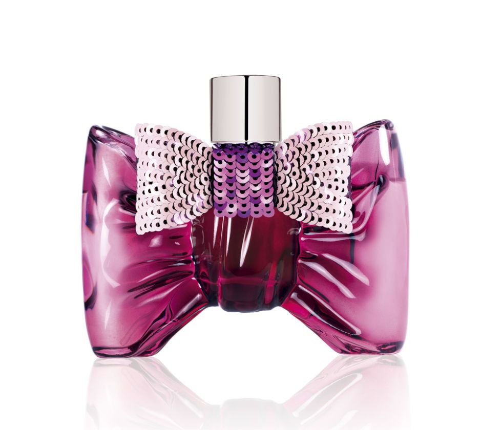 Perfume, Violet, Purple, Product, Pink, Magenta, Material property, Fashion accessory, Cosmetics, Bow tie, 
