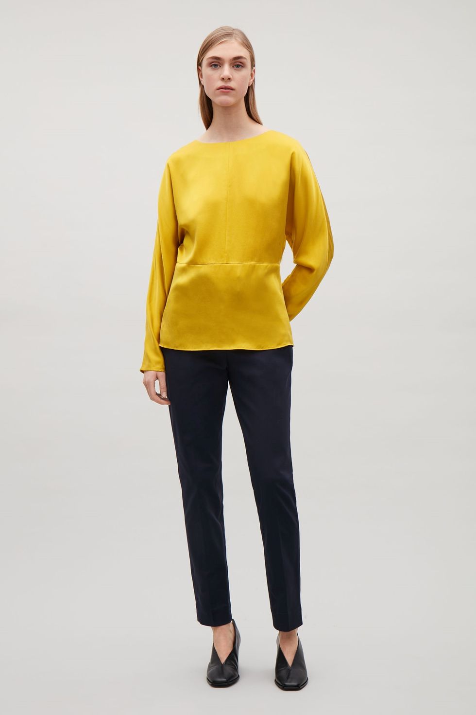 Clothing, Yellow, Neck, Shoulder, Sleeve, Blouse, Standing, Fashion, Joint, Top, 