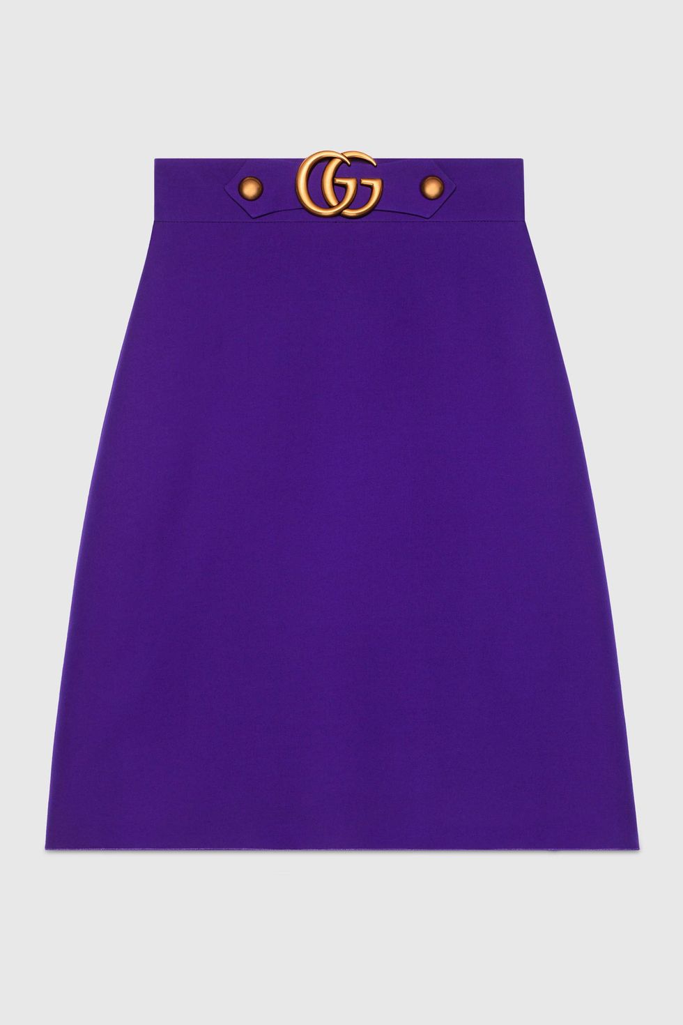 <p>Rok, € 750 - verkrijgbaar via <a href="https://www.gucci.com/nl/en_gb/pr/women/womens-ready-to-wear/womens-skirts/wool-silk-skirt-p-430572ZHM885076?position=5&amp;listName=PGEU4Cols&amp;categoryPath=Women/Womens-Ready-to-Wear/Womens-Skirts" target="_blank" data-tracking-id="recirc-text-link">Gucci</a> </p>